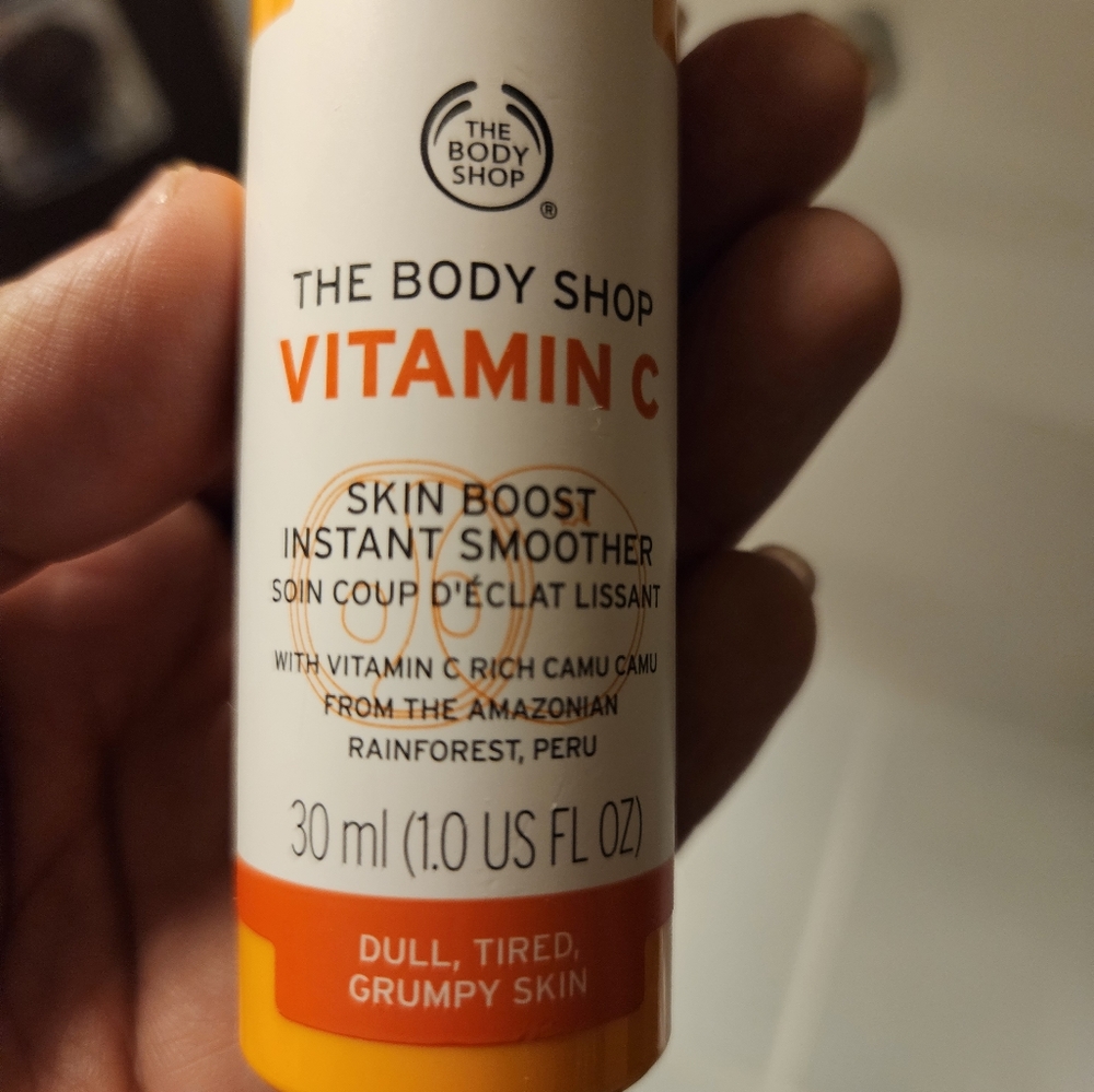 Vitamin C skin smoother